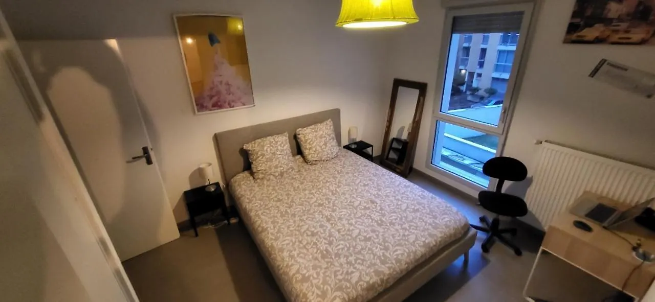 Joli T2 Classe 3 Etoiles Plein Centre-Balcon-Baignoire-Parking Toulouse 0*,  Frankreich